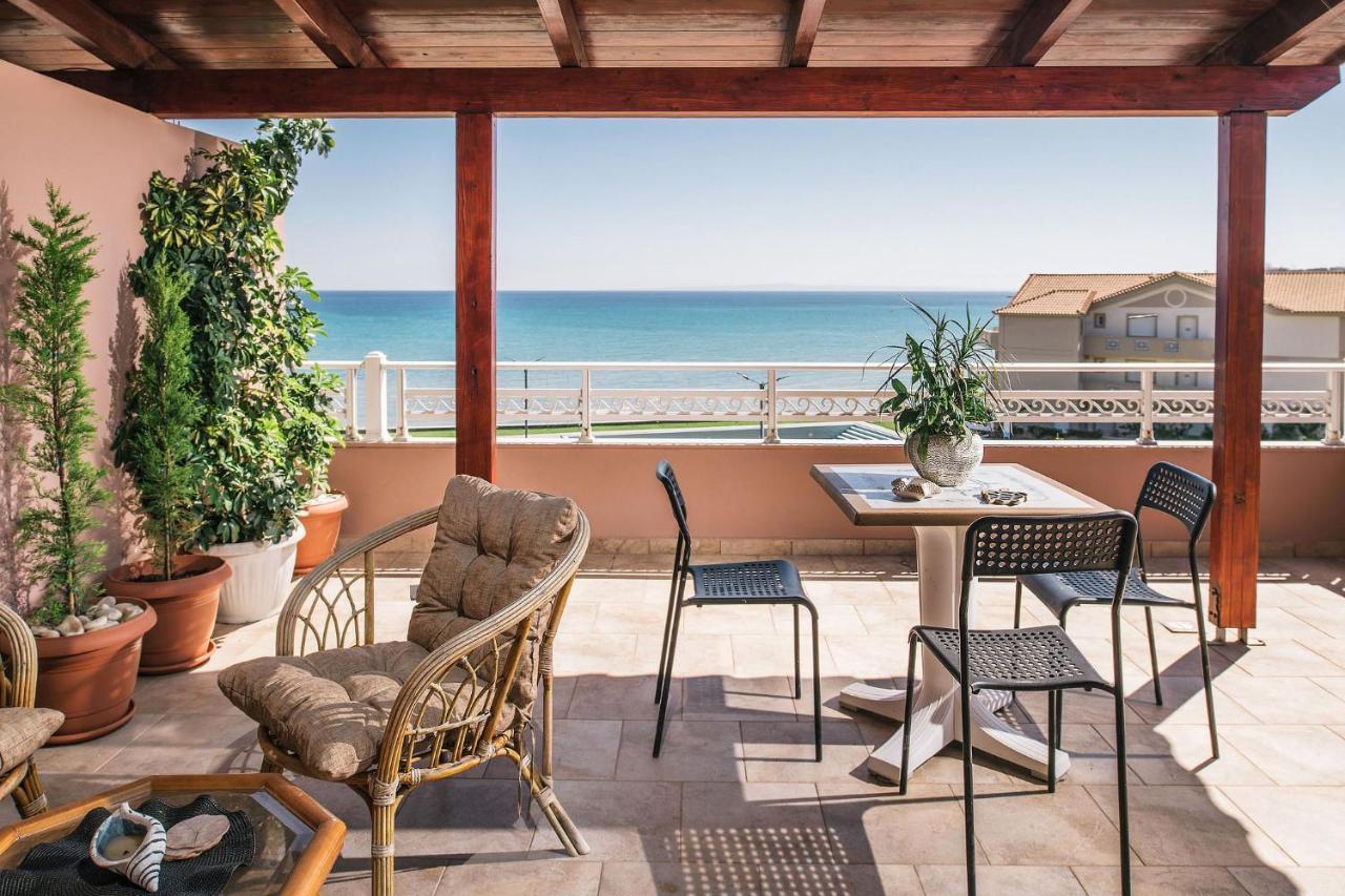 Level 3 Sea View Studio Plános Dış mekan fotoğraf